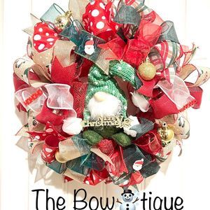 Handmade 13 inch Christmas Gnome Ribbon Wreath MW2